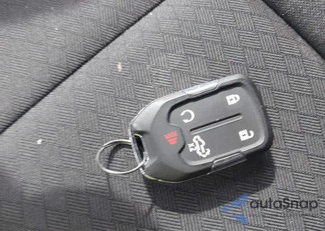 2021 Chevrolet Silverado 1500 4Wd Short Bed Lt With 2Fl z USA, uszkodzony, nr VIN 1GCPYJEK7MZ396243